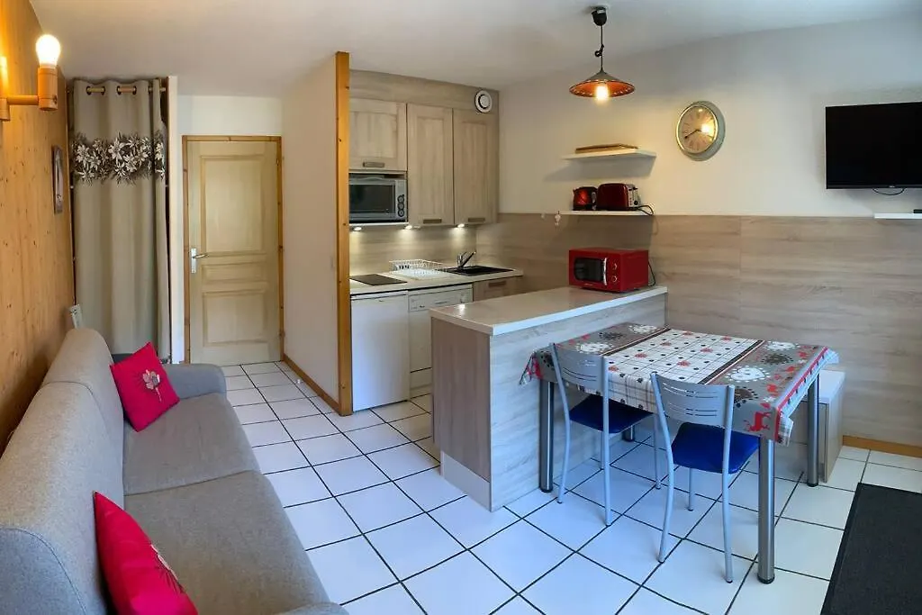 Residence Atrey 103 Cles Blanches Courchevel 0*,  France